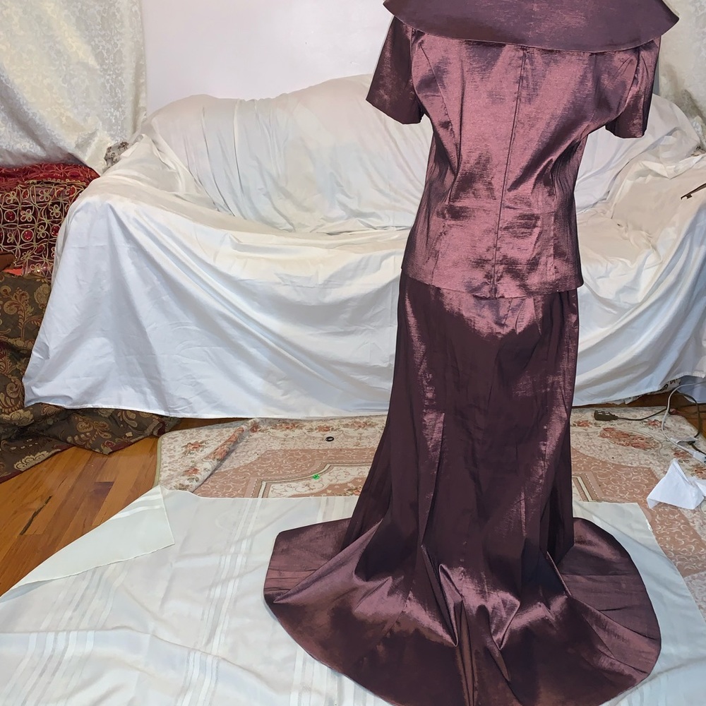 Dress - Picture 3 of 4
